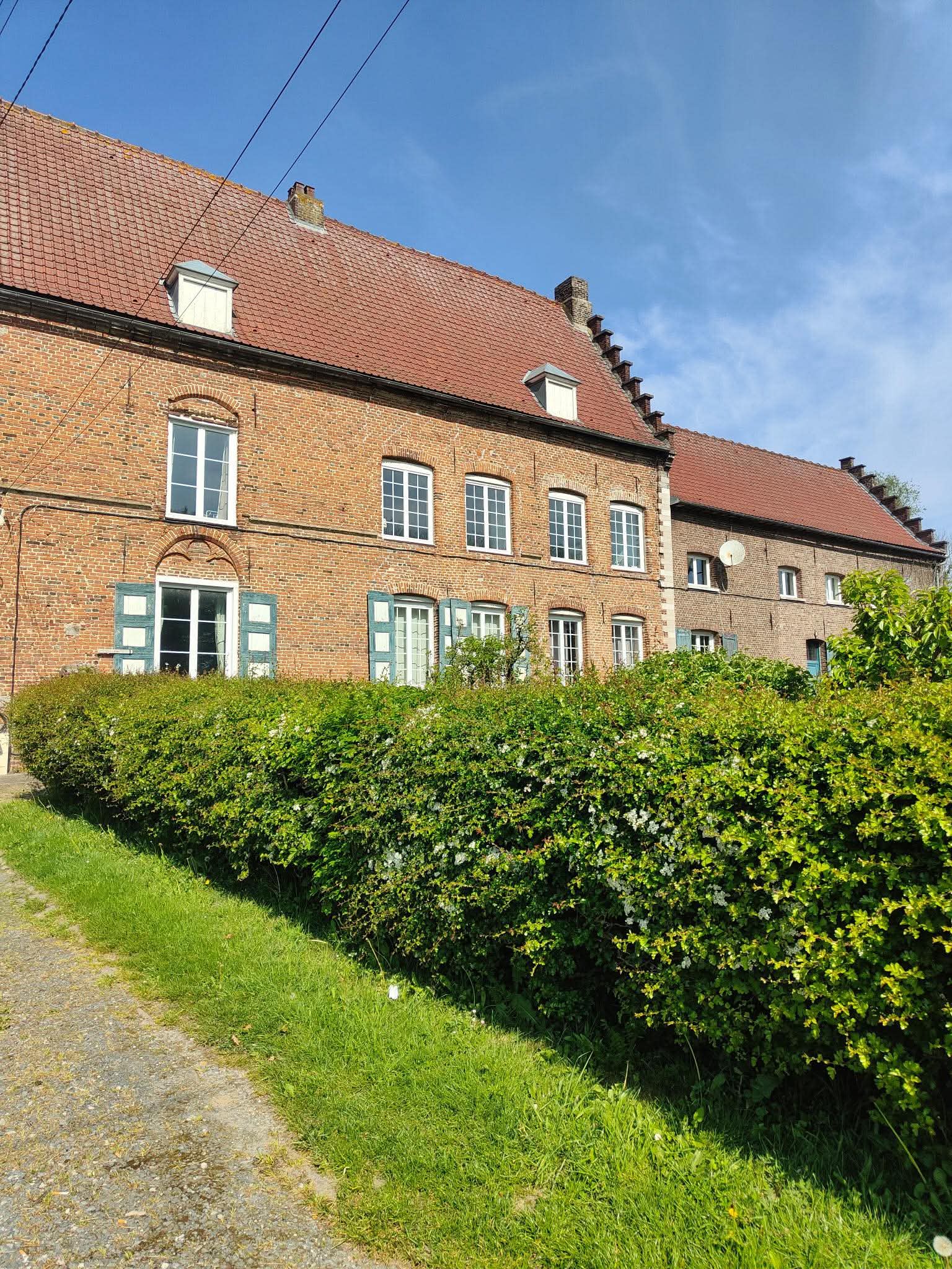 Façade de la ferme
